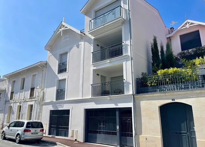 Anna-2 By Interhome * آركاشو